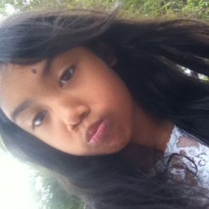 Profile Picture of Julie Pineda (@pritty_julie) on Myspace