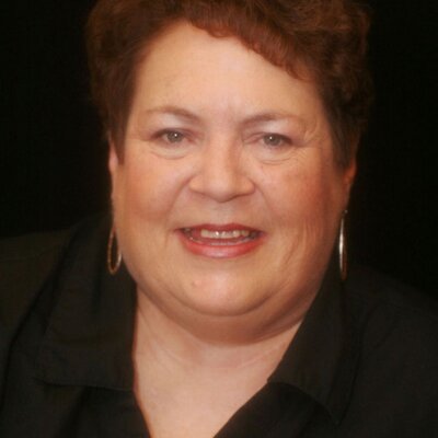 Profile Picture of Donna McCaig Layman (@dlynndesigns) on Twitter