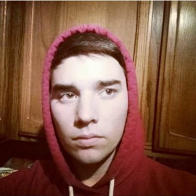 Matt Rhyner - Twitter Profile Picture of Matt Rhyner (@waterysauce) on Twitter