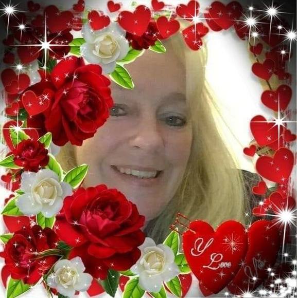 Profile Picture of Missy Hakes (@missyhakes) on Poshmark