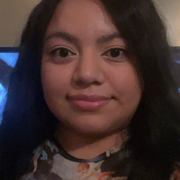 Profile Picture of Tania Solano (@legarretat90) on Poshmark