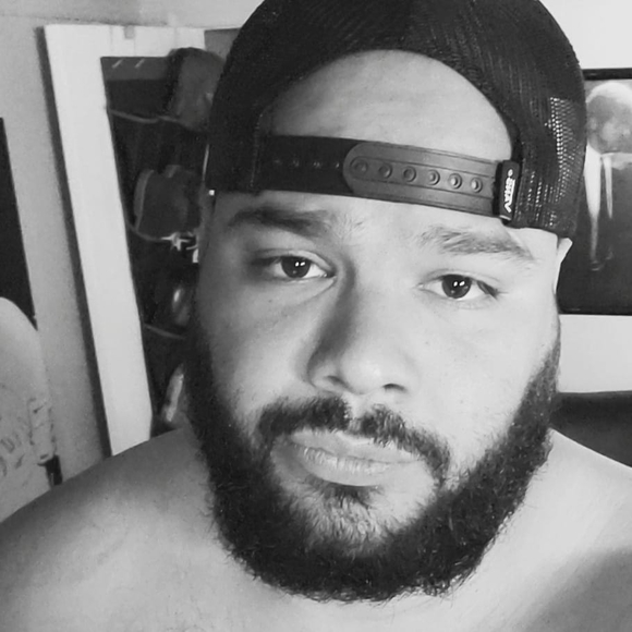 Profile Picture of David Emmanuel (@bigpapi16) on Poshmark