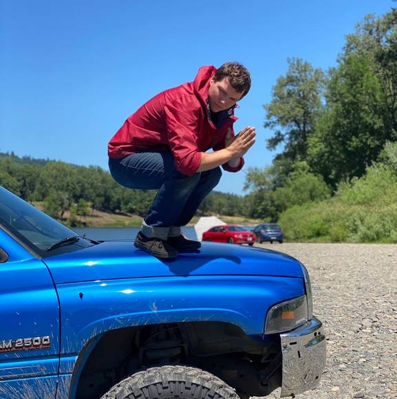 Profile Picture of Austin Saddler (@asadd) on Poshmark