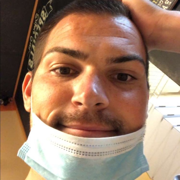 Profile Picture of Thomas Babalis (@thombabs) on Poshmark