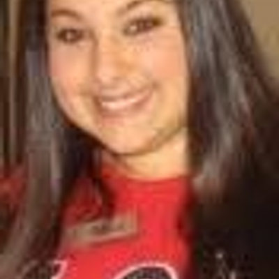 Profile Picture of Alexa Espositoon Twitter