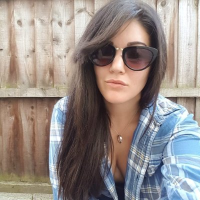 Profile Picture of Stéphanie Sheridan (@stephwriteswild) on Twitter