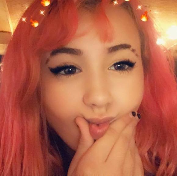 Profile Picture of Carol Lingle (@carol_lingle) on Poshmark