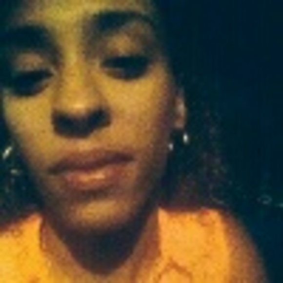 Profile Picture of Andrea Genovese (@siciliagenova) on Poshmark