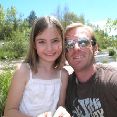 Profile Picture of Lucian Davis (@outthepoorhouse) on Twitter