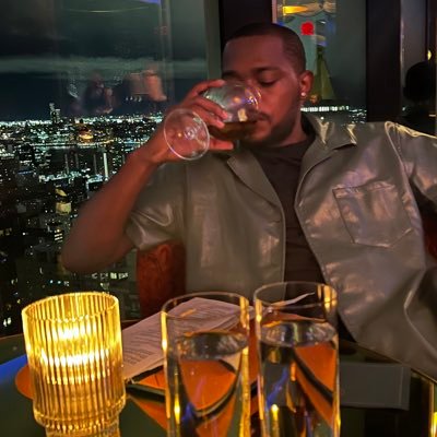 Profile Picture of Daryn Casanova (@DarynCasanova) on Twitter