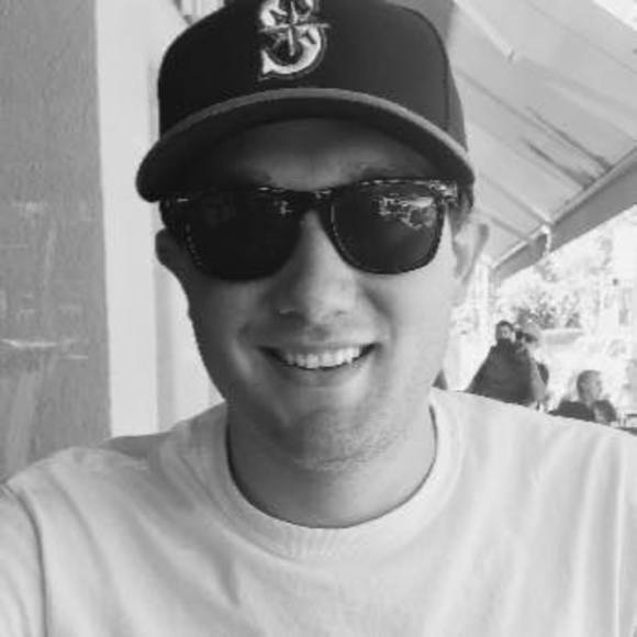 Profile Picture of Thomas Wiedmann (@twiedmann3) on Poshmark