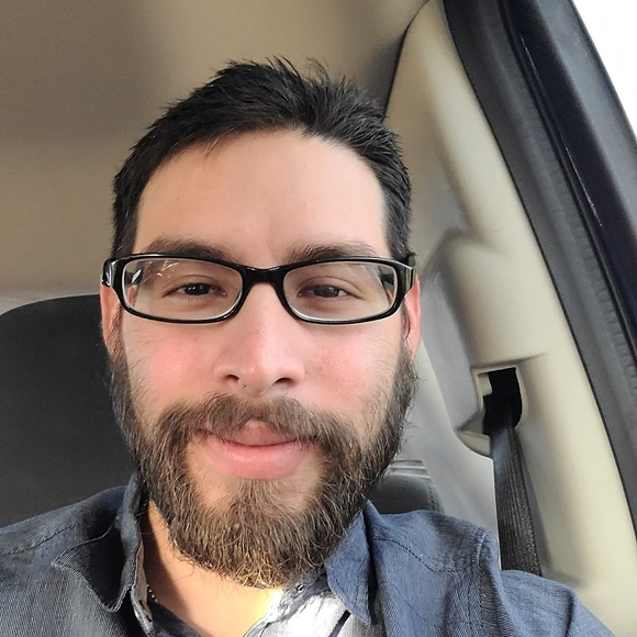 Profile Picture of Danny Cantu (@dancan2) on Poshmark