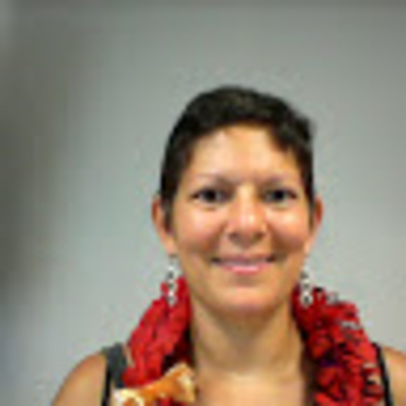 Profile Picture of Natalie Nimmer (@natalie96960) on Poshmark