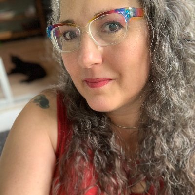 Profile Picture of Lisa McGreevy (@lisah) on Twitter