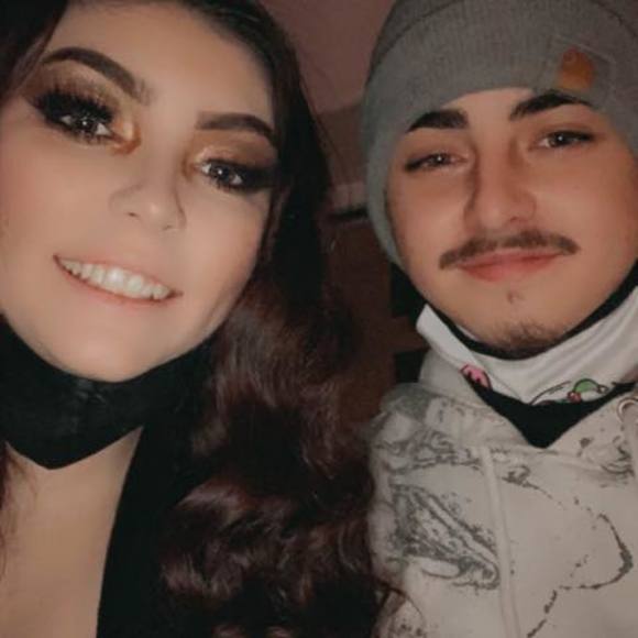 Profile Picture of Cj Huckfeldt (@cj_huckfeldt) on Poshmark