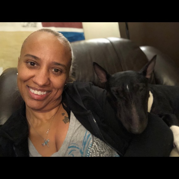 Profile Picture of Maria Bortters (@goldies_goodies) on Poshmark