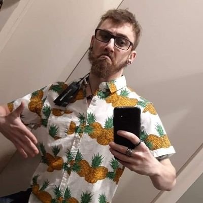 Profile Picture of Simon Taylor (@Simons_Pure) on Twitter