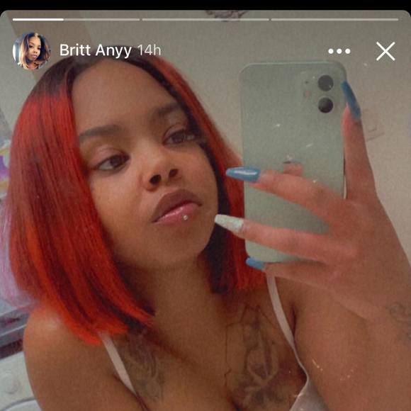 Profile Picture of Brittany Klitzka (@voni_mommy) on Poshmark