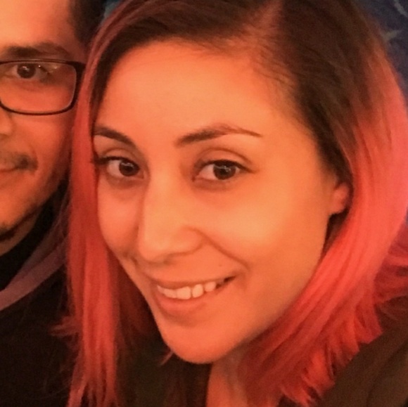 Profile Picture of Gabriella Chacon (@gchacon3) on Poshmark