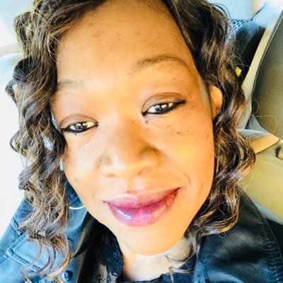 Profile Picture of Rochelle Smith (@Rochell99430784) on Twitter