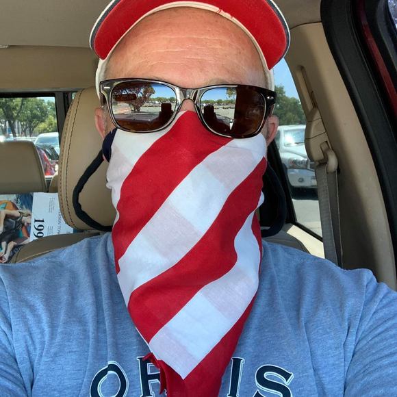 Profile Picture of Tony Barker (@tonyb511) on Poshmark