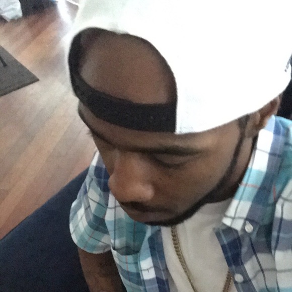 Profile Picture of Kevin Delaney (@nnnak242003) on Poshmark