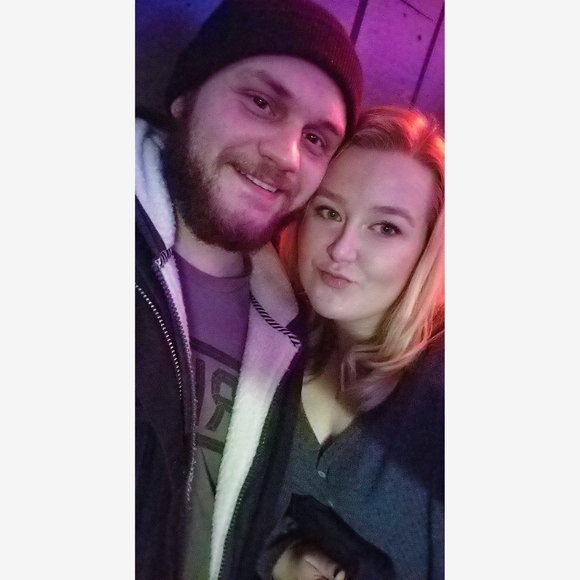 Profile Picture of Sam Rodningen (@srodningen) on Poshmark