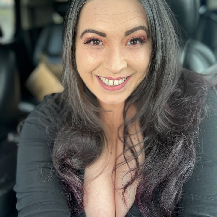 Profile Picture of Lisa Correa (@lisacorrea) on Tiktok