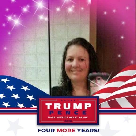 Profile Picture of Jodi Howard lovell (@jodi196969) on Poshmark