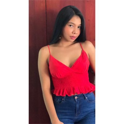 Profile Picture of Annabelle Gonzalez (@Annabel00360837) on Twitter
