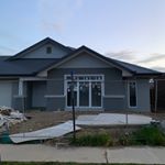 Profile Picture of Dennis & Flora (@hamptons_inspired_vermont_pd) on Instagram