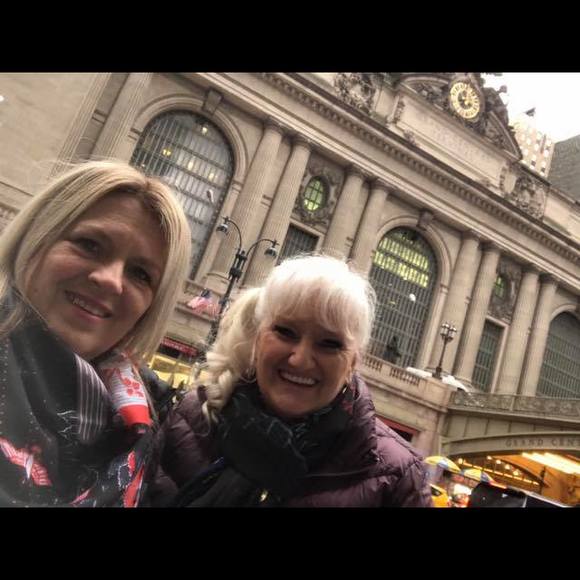 Profile Picture of Josée Charlebois (@josee689) on Poshmark