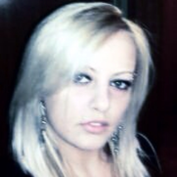 Profile Picture of Jasna Rajkovic (@jasna1982) on Poshmark