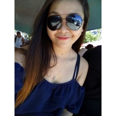 Profile Picture of Stephanie Sarmiento (@Stephaniereal06) on Twitter