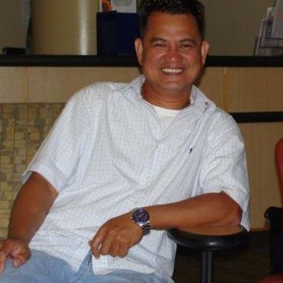 Profile Picture of Rolando Mengote (@rolandjay66) on Poshmark
