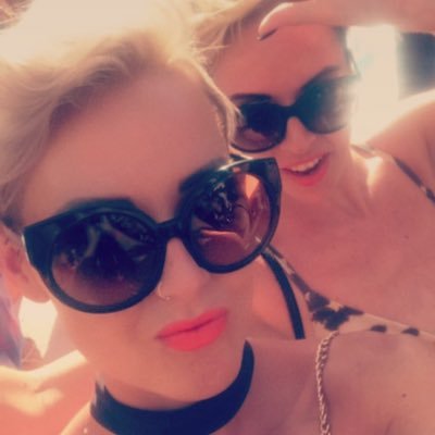 Profile Picture of Lisa Harker (@lisaharkerxx) on Twitter