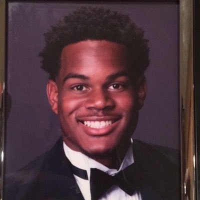 Profile Picture of ⚡Dj⚡ (Deron Johnson) (@dmacckk_21) on Twitter