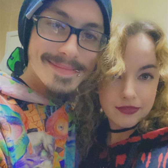 Profile Picture of Chelsea Dalbon (@lonefoxxy) on Poshmark