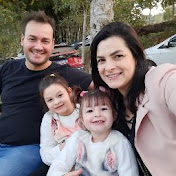 Profile Picture of Tatiane G Stein (@TatianeStein24) on Youtube