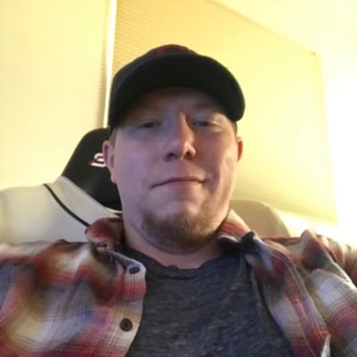 Profile Picture of Cam Webb (@camwebb_2) on Twitter