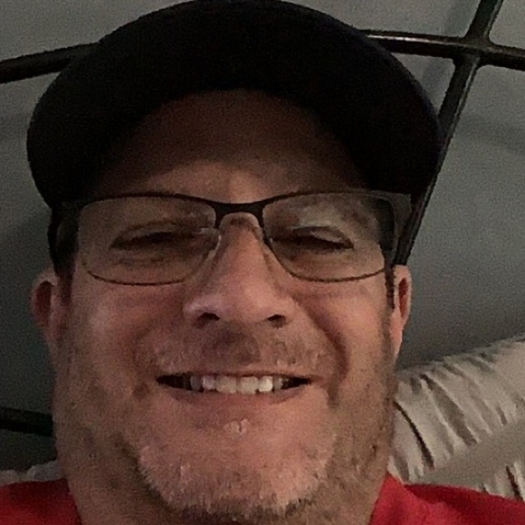 Profile Picture of Jason Best (@wmucfa) on Poshmark