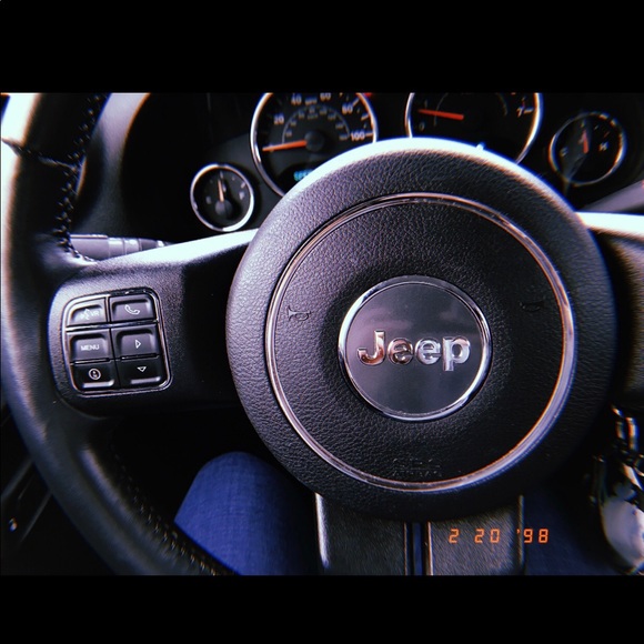 Profile Picture of Christina Meyers (@cm00meyers) on Poshmark