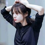 Profile Picture of 微微一笑很傾城-致我們單純的小美好 (@zheng_shuang_yang_yang) on Instagram