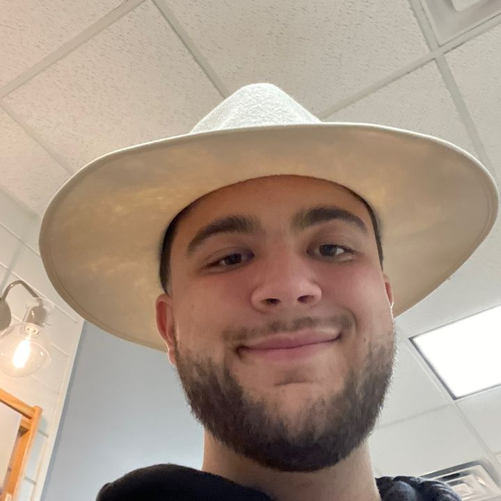 Profile Picture of Bosco (@tonybosc24) on Tiktok