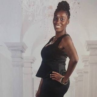 Profile Picture of Maureen Chisolm (@maureen.chisolm) on Tiktok