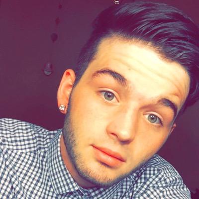 Profile Picture of Derek Millard (@derekwmillard) on Twitter