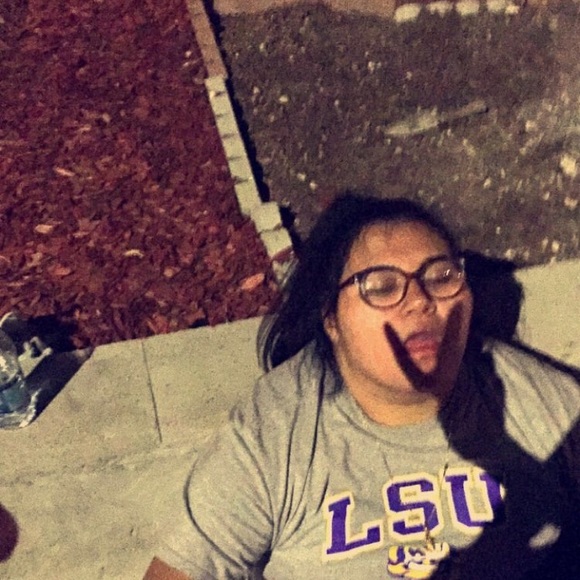 Profile Picture of Madi Samarron (@msamarron) on Poshmark