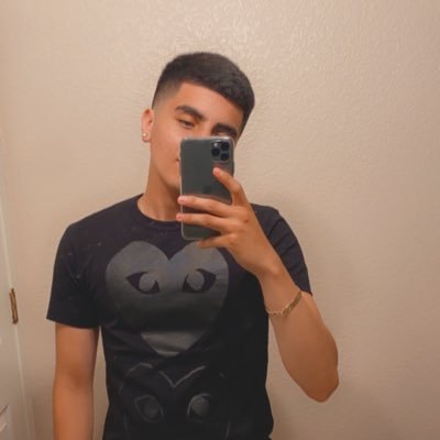 Profile Picture of Chris Jimenez ひ (@chriss_721) on Twitter