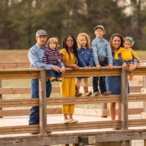 Profile Picture of Brettandjasmine Collier (@countrygurl_792) on Poshmark