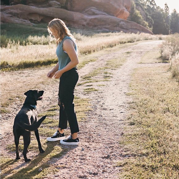 Kendall Covak - Poshmark Profile Picture of Kendall Covak (@kenzclothez) on Poshmark